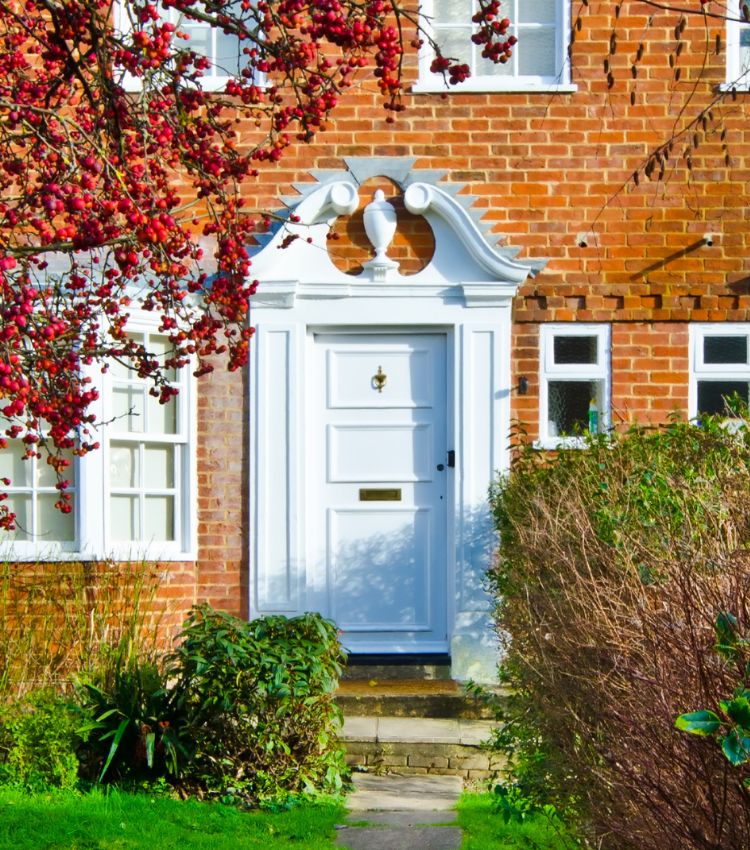 Property finder for Hampshire and West Sussex